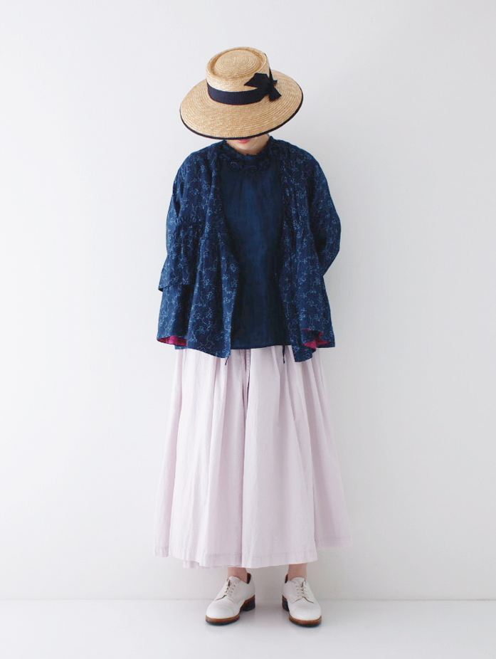 Linen tea flower discharge print jama blouse | STYLES｜nest Robe ...